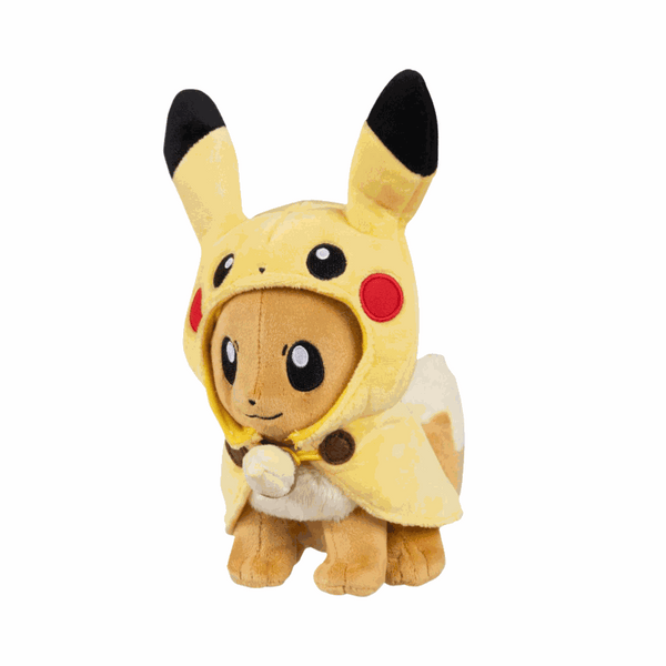 Peluche Évoli en costume de Pikachu, jaune et beige, avec de longues oreilles noires, des joues rouges et une capuche. Evoli Cosplay aux grands yeux brodés.