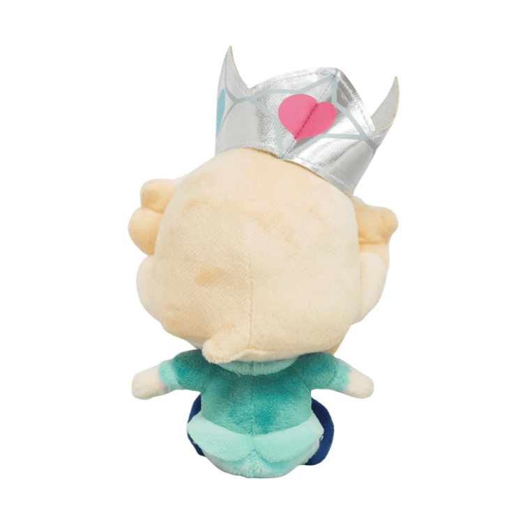 Peluche Bébé Harmonie vue de dos, avec cheveux blond crème, robe turquoise et couronne argentée ornée d’un cœur rose