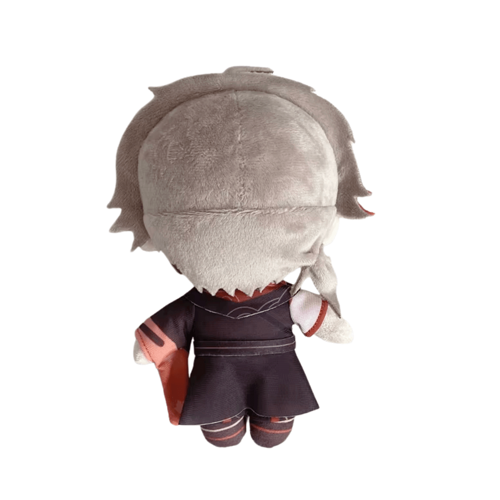 Peluche Kazuha vue de dos, avec une tête aux cheveux gris argenté et une tenue sombre ornée de détails rouges.