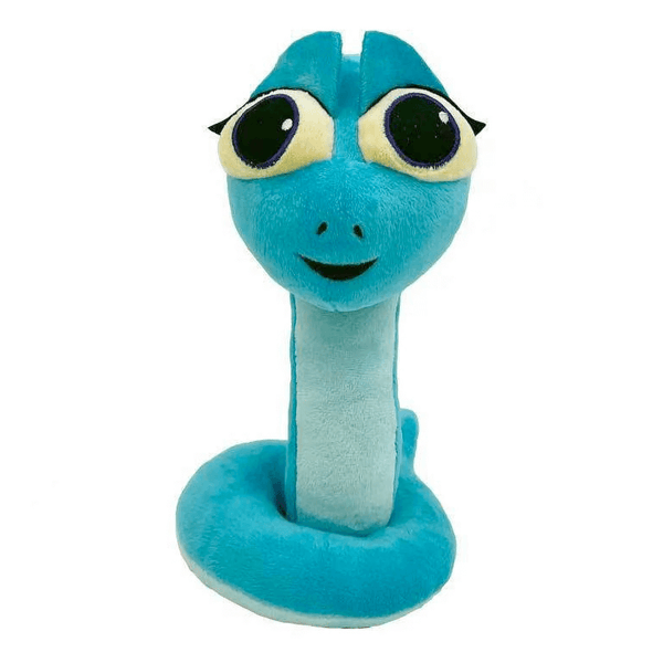 Peluche Maddie en forme de serpent turquoise, avec un ventre bleu clair, de grands yeux et un sourire brodé.