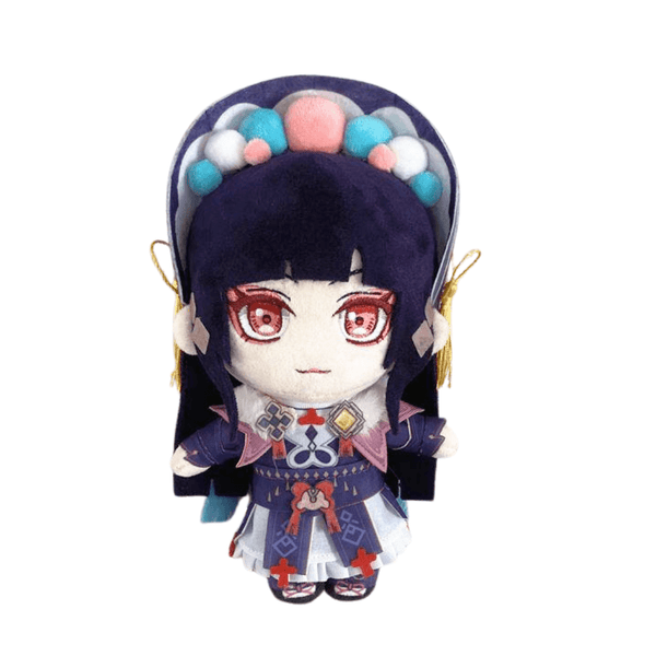 Peluche Yun Jin en tissu doux, aux cheveux noirs, yeux rouges et tenue bleu marine ornée de motifs colorés et d’un coiffe décorée.