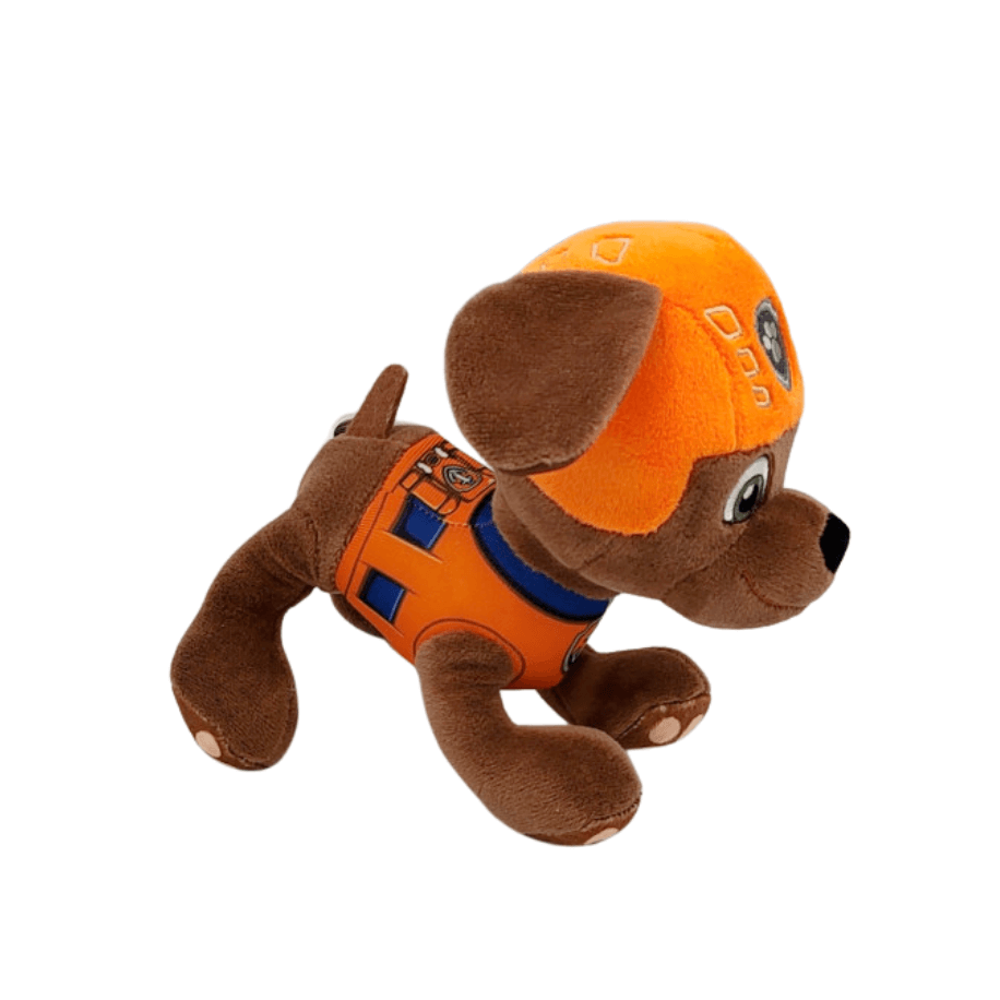 Peluche Zuma, chien en tissu brun et orange, avec casque, combinaison de sauvetage et détails bleus brodés.